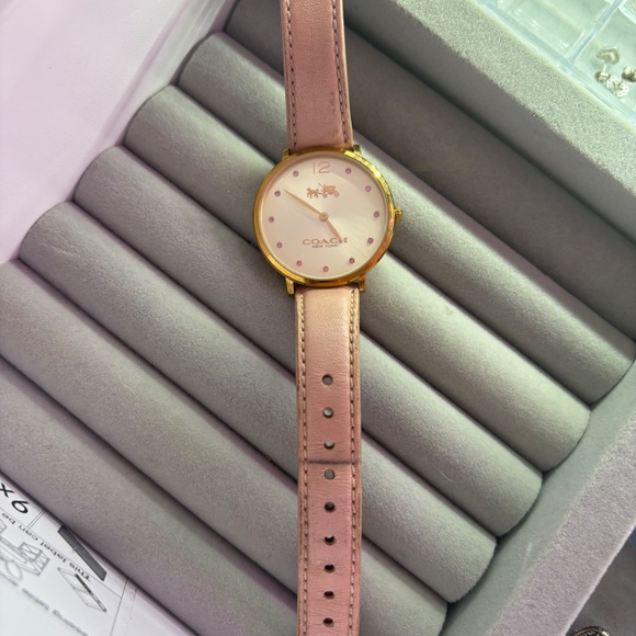 Pink COACH gem watch with leather strap - Picture 10 of 11